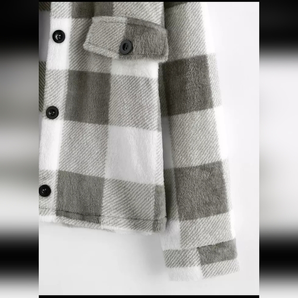 Plaid Buffalo Teddy Fleece Boxy Jacket Shacket Coat NEW! - Picture 5 of 8